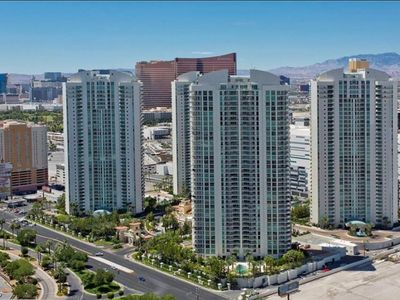 2877 Paradise Rd Unit 305, Las Vegas, NV, 89109