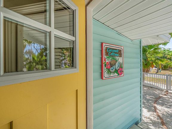 3rd image of 932 Highland Ave