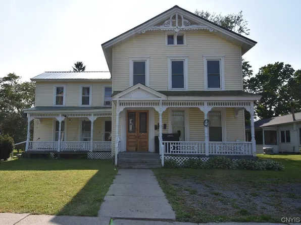 16 N Park St, Adams, NY 13605