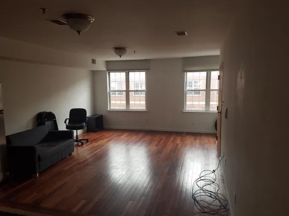 1125 Hamilton St #B, Philadelphia, PA 19123