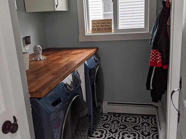 1121 Bay Ave — Photo 12
