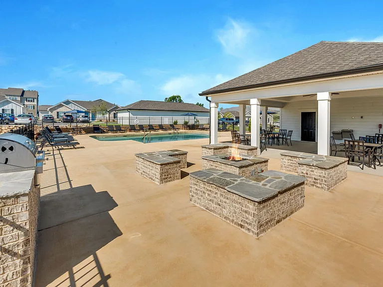 Ashford Villas Apartment Homes — Photo 20