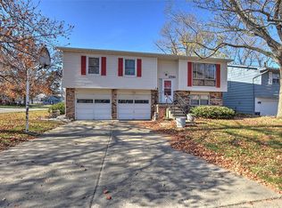 2581 Redlich Ct, Decatur, IL 62521