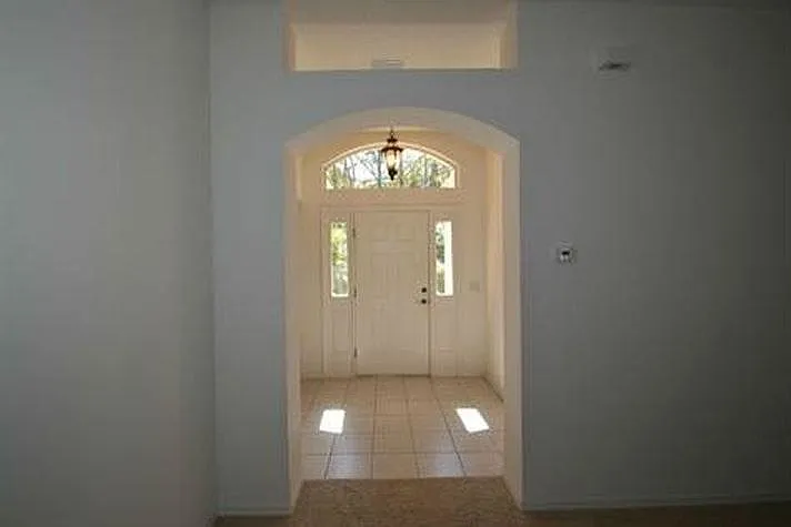 2322 Callaway Dr — Photo 7