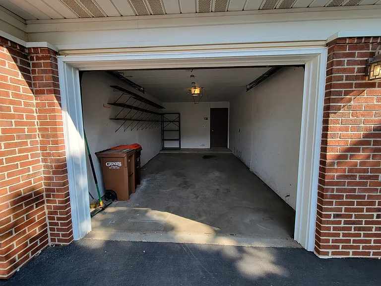 737 Larpenteur Ave E — Photo 13