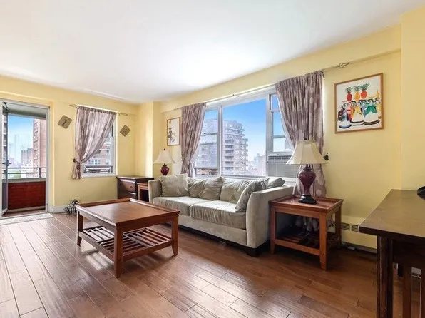 475 Fdr Dr image 1 of 6