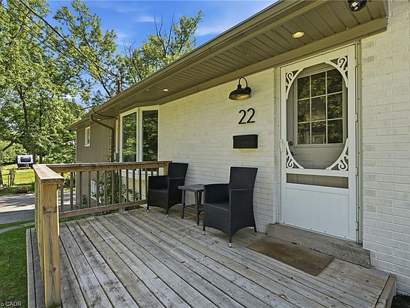 3rd image of 22 Rosebough St