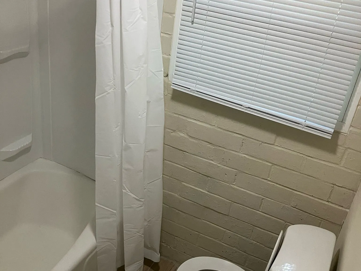 521 Hall Street - 1 — Photo 3