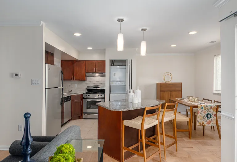 Columbia Choice Apartments — Photo 13