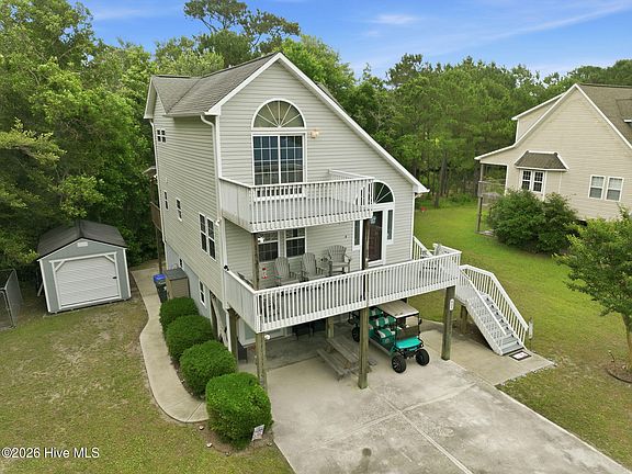 5th image of 805 Driftwood Drive
