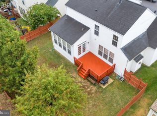 2016 Pyxie Way, Woodbridge, VA 22192