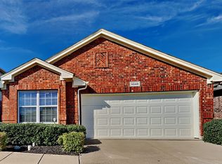 6549 Regina Dr, Fort Worth, TX 76131