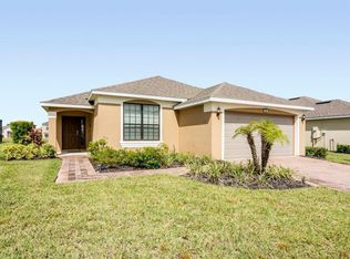 2180 Victoria Dr, Davenport, FL 33837