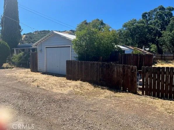 12890 2nd St, Clearlake Oaks, CA 95423