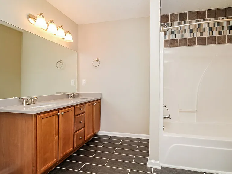 1021 Tammy Sue Ln — Photo 12