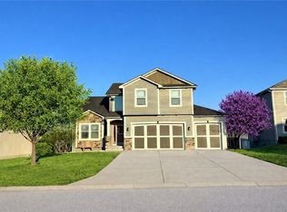 703 19th Ave N, Greenwood, MO 64034