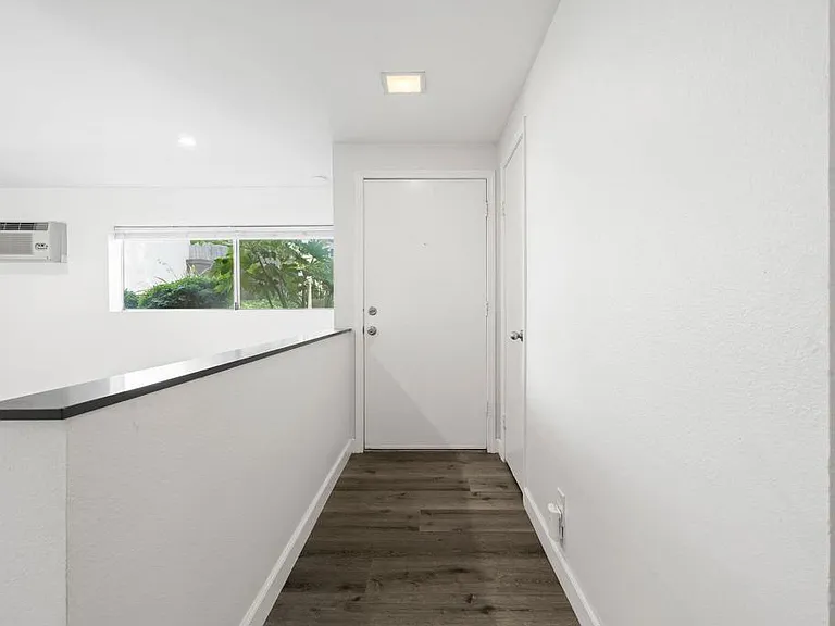 1305 Caminito Gabaldon — Photo 11
