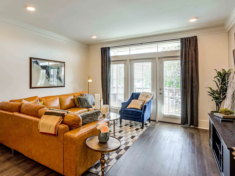 The Kessler Residences — Photo 15