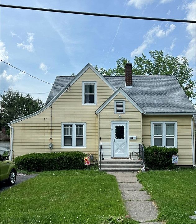 1st image of 142 Monticello Dr S