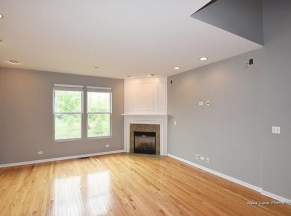 5th image of 1583 Yellowstone Dr