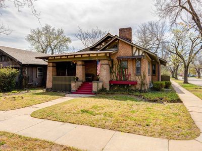 823 W Iron Ave, Salina, KS, 67401