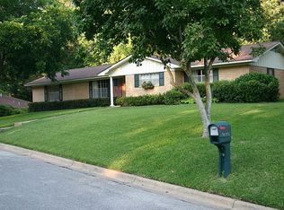 2918 Dogwood Dr, Nacogdoches, TX 75965