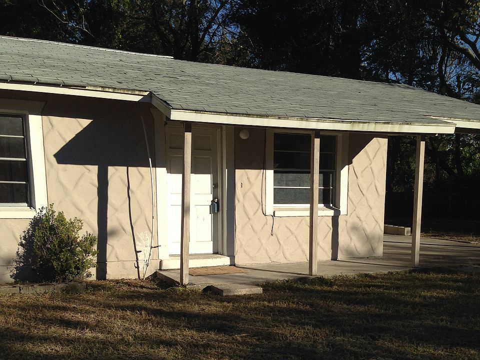 1st image of 310 Railroad Ave