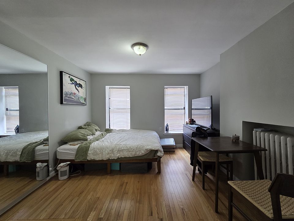 2nd image of 852 8th Ave APT 3A