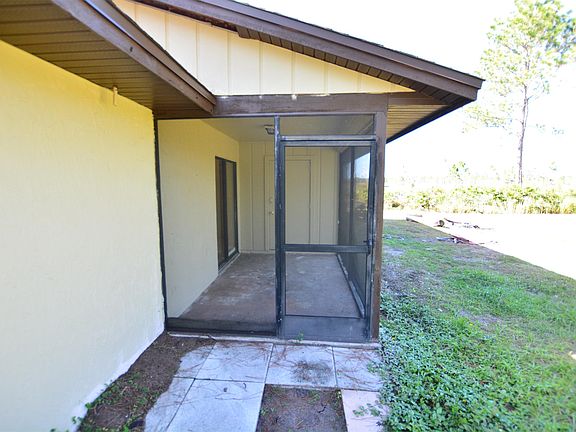 2nd image of 7637 Coral Gables Driveunit B