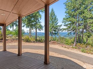 160 E Spruce St, Union, WA