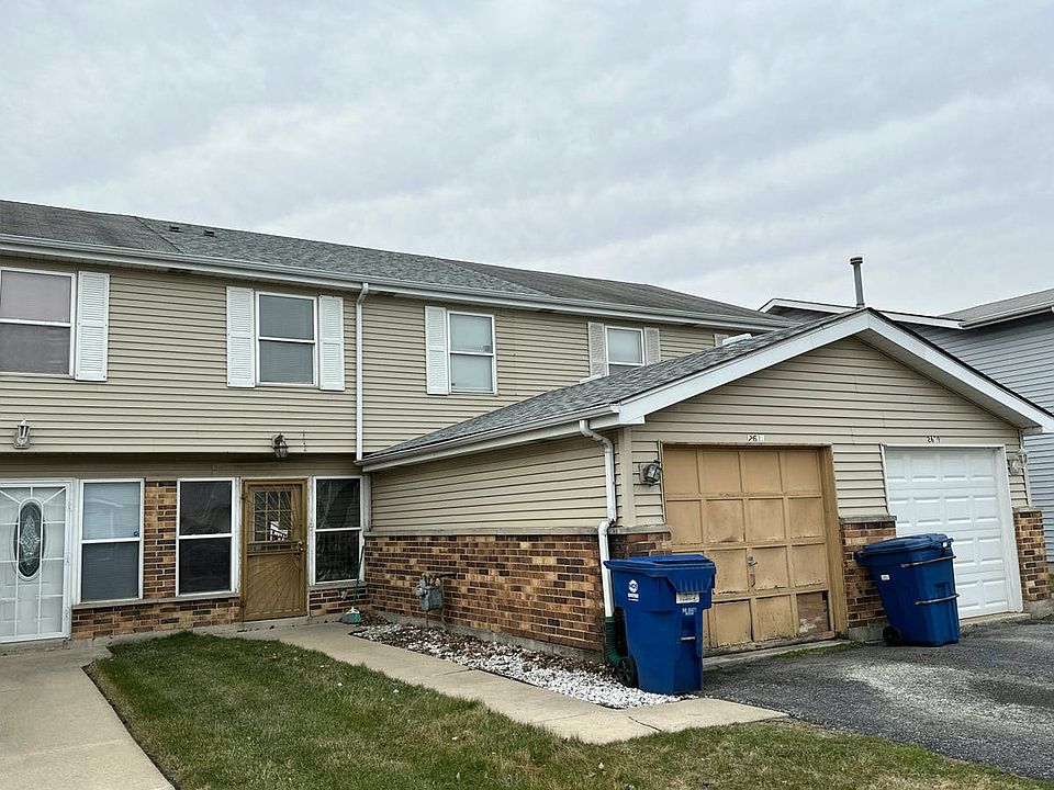 2nd image of 2611 E Martha Pl