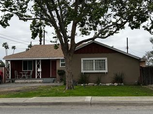 686 Hendrix Ave, Claremont, CA 91711