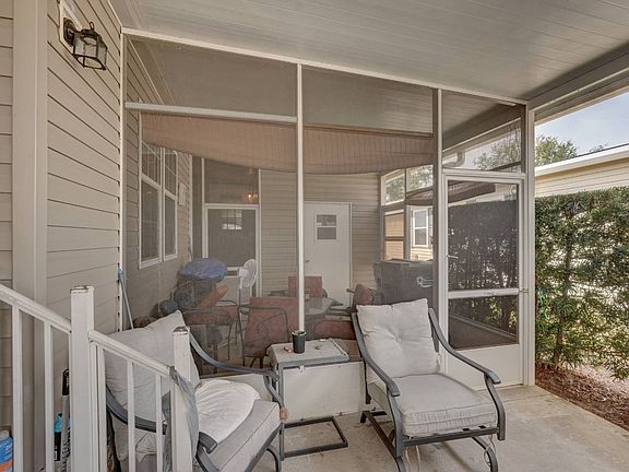 4th image of 2707 86th St E
