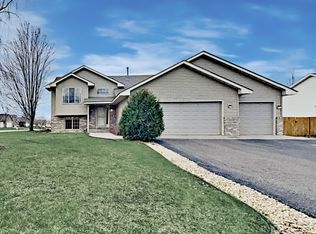 3531 Kalenda Ave NE, Saint Michael, MN 55376