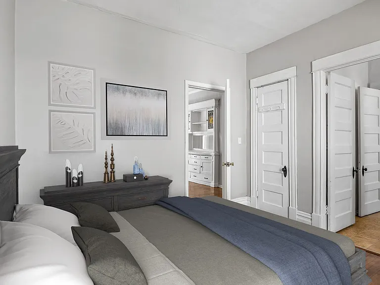 1326 Monroe St NE — Photo 3