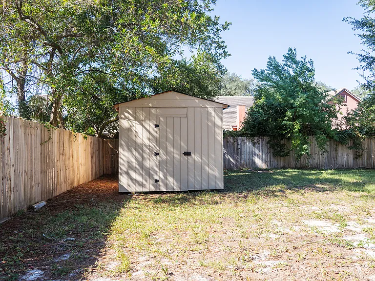 10x10 Shed (Brand New - Extra Storage)