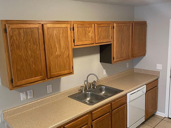 3rd image of 2446 Talco Hills Dr #C