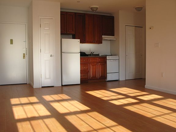 2nd image of 25-36 38th St #4