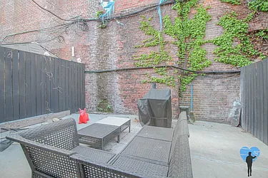 Rented by Next Door Realty NYC