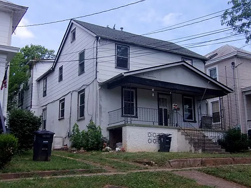 707 Mansfield Ave Photo 1