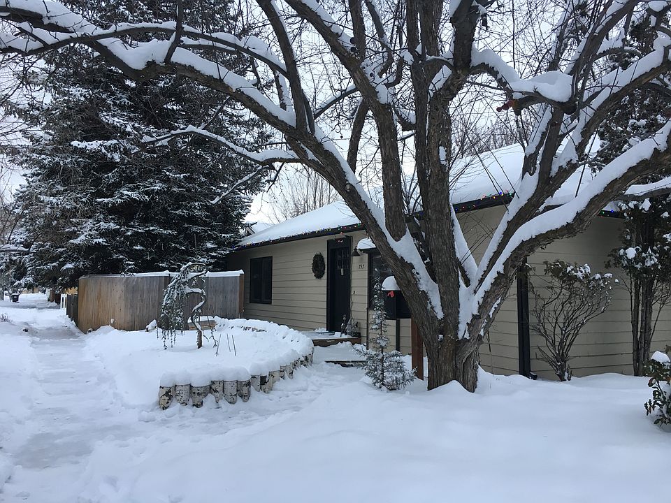 Front of house