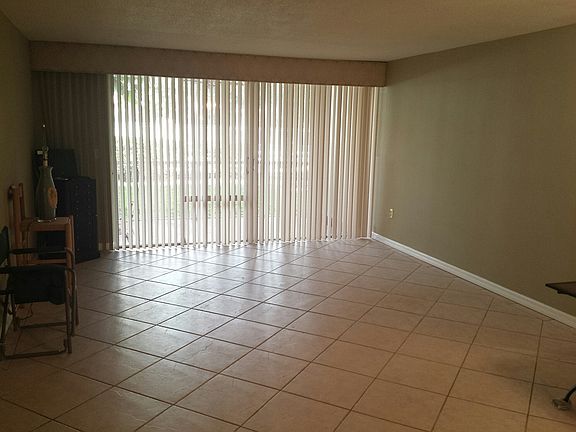 3rd image of 1680 NE 191st St #1092