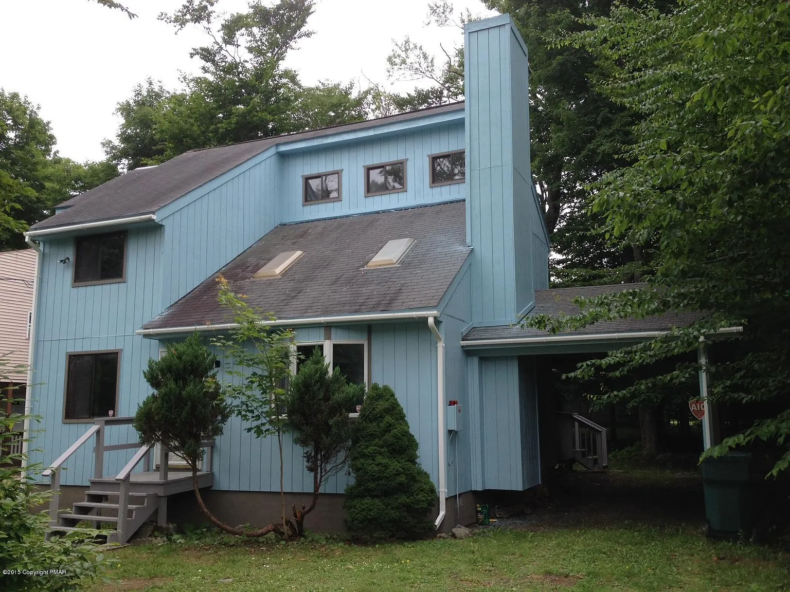 2852 Fairhaven Dr photo 1
