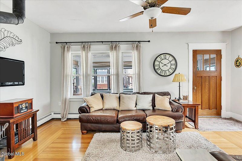 3rd image of 702 1st Street