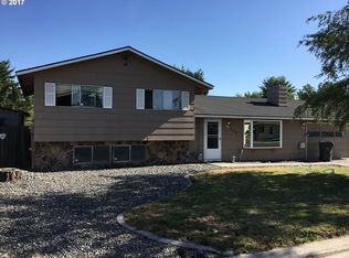 120 Esther Pl, Irrigon, OR 97844