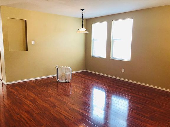 5th image of 12650 Vandelia St