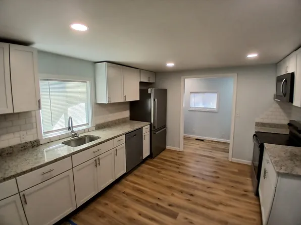 2311 W Godman Ave, Muncie, IN 47303