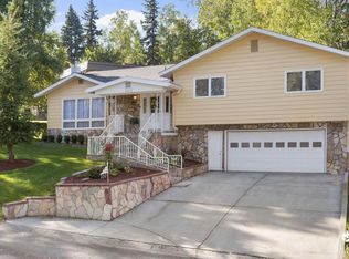 2212 Vanderbilt Cir, Anchorage, AK 99508