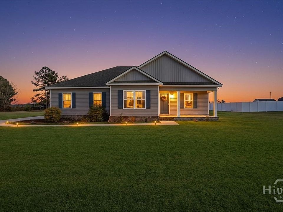 1st image of 806 Centipede Court