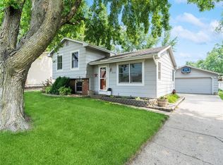 213 2nd St NW, Bondurant, IA 50035